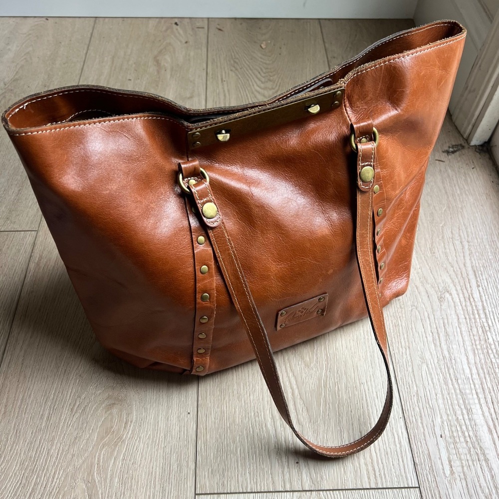 Patricia Nash Cognac Brown Leather Studded Tote Bag Brass Hardware Turn Lock - Picture 2 of 16